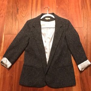 Urban Outfitters trendy blazer